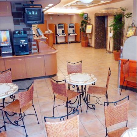 R&B Hotel Hakata Ekimae 1 - Vacation Stay 16386V Fukuoka  Exteriör bild